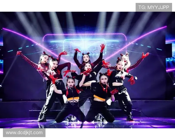 全国街舞大赛特别报道：南京极限运动队如何从默默无闻到闪耀舞台的成长历程