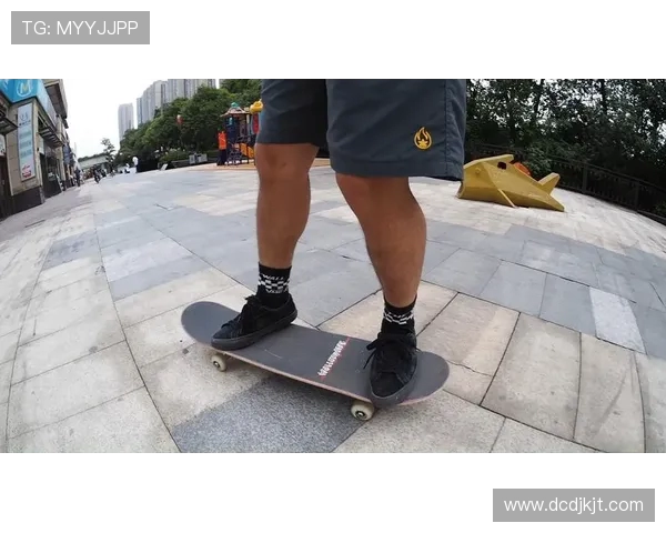 广州滑板队与成都滑板队赛后战术分析与总结探讨