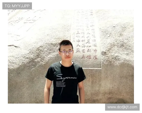 深度探讨周磊在DOTA2世界中的成长与挑战之路