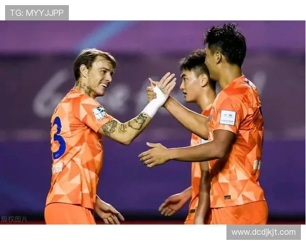 西安羽毛球队在世界锦标赛中的团队协作展现出色表现与潜力分析