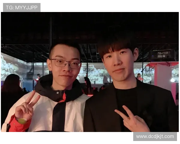 赛后复盘分析上海街舞队与北京街舞队的团队协作与战术对抗