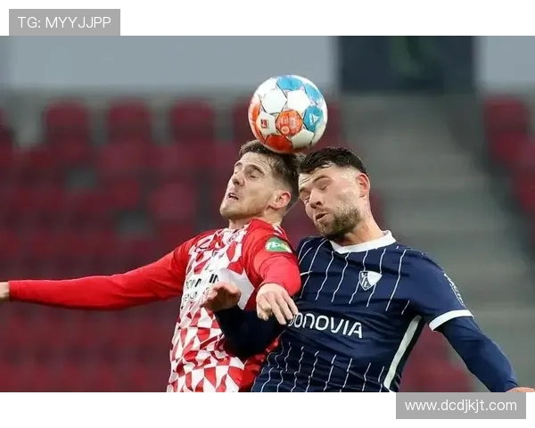 汉堡与杜塞多夫的较量谁能笑到最后精彩对决即将上演 汉堡与杜塞多夫的较量谁能笑到最后精彩对决即将上演