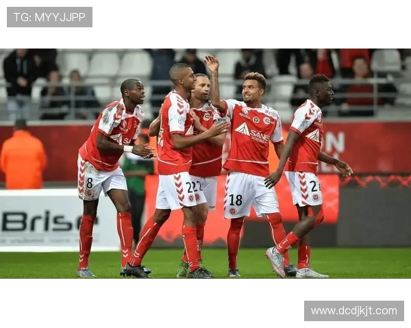 法甲精彩对决南锡主场迎战马赛全景图片回顾