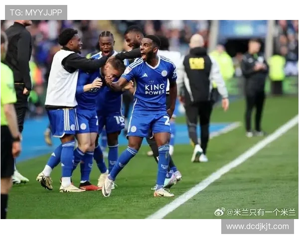 热刺与蓝狐激战正酣谁能在英超赛场上笑到最后