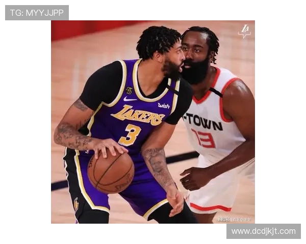 艾克马亚与精英的巅峰对决谁将赢得这场激烈的较量