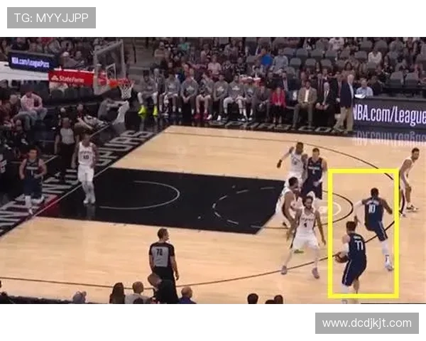 重庆篮球队阵地战革新探索与实践的深度分析与展望