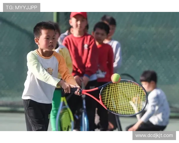 专访杨强揭秘网球成功秘诀与职业生涯背后的故事